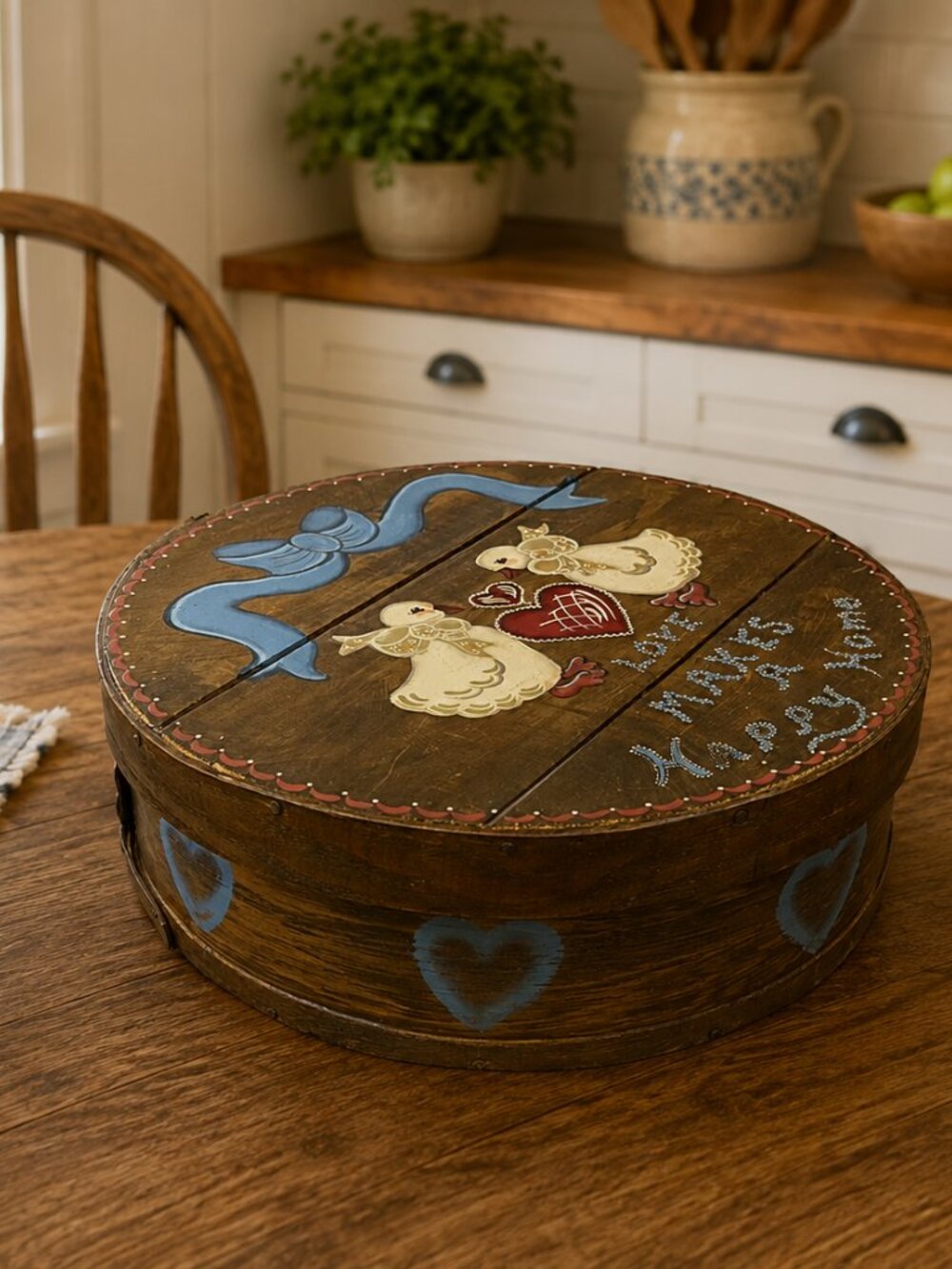 Goose huge wooden box w/fabric lining sewing box/storage 1980s hand painted